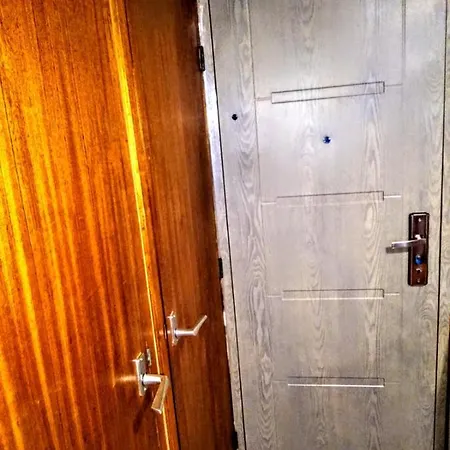 Two Rustic House - Self Check-in Σπίτι διακοπών Βουκουρέστι